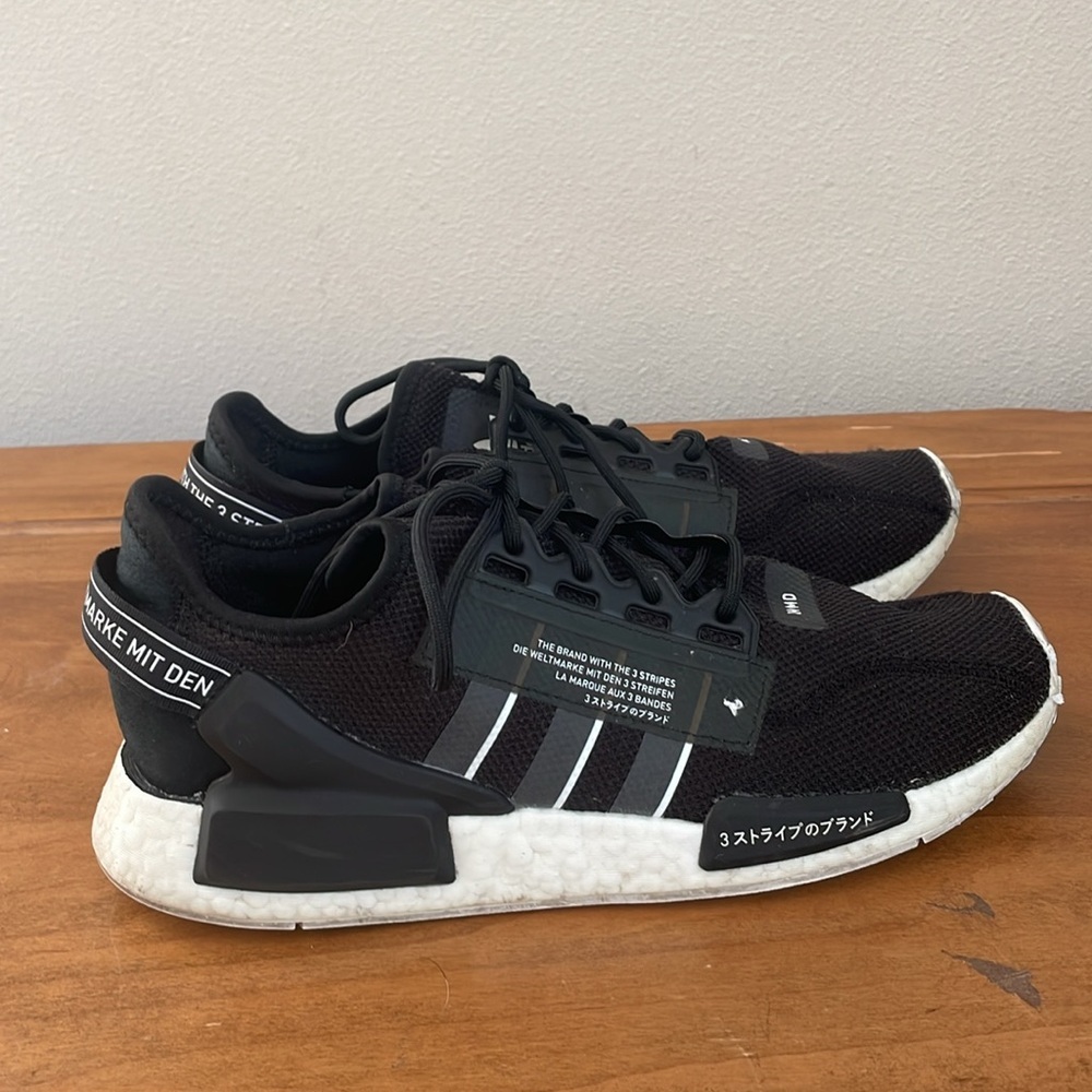 Adidas NMD R1 V2 Shoes Size 10 - Picture 6 of 14
